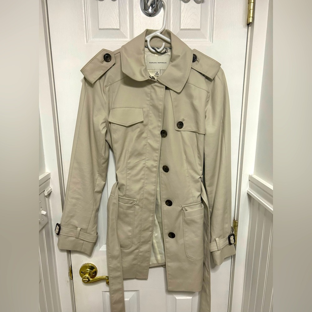 Vintage Banana Republic Trench Coat - Beige - Size M